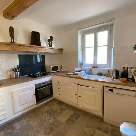 דירה 06m - Old Beautiful Duplex Terrace With Sea View