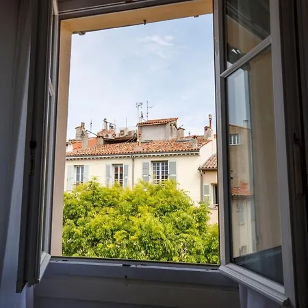 Appartement Vieil : Beau Duplex Avec Terrasse Vue *